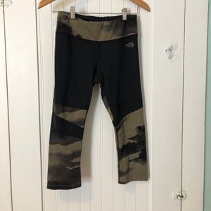 The North Face Cropped Leggings Sz. M
